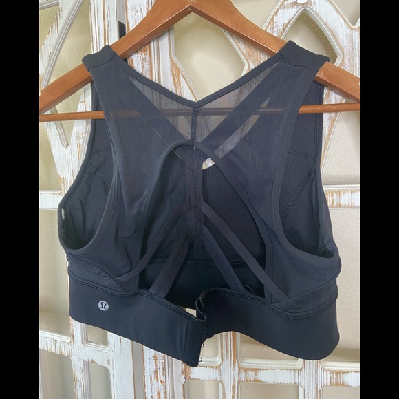 Lululemon strappy mesh 10 sports bra - Picture 2 of 7